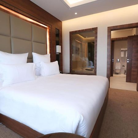 Weekend Hotel Sari DDjeddah Extérieur photo