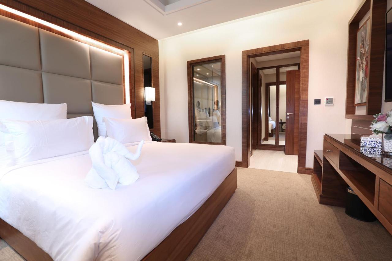 Weekend Hotel Sari DDjeddah Extérieur photo