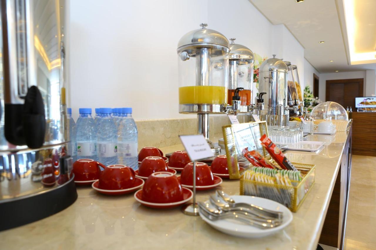 Weekend Hotel Sari DDjeddah Extérieur photo